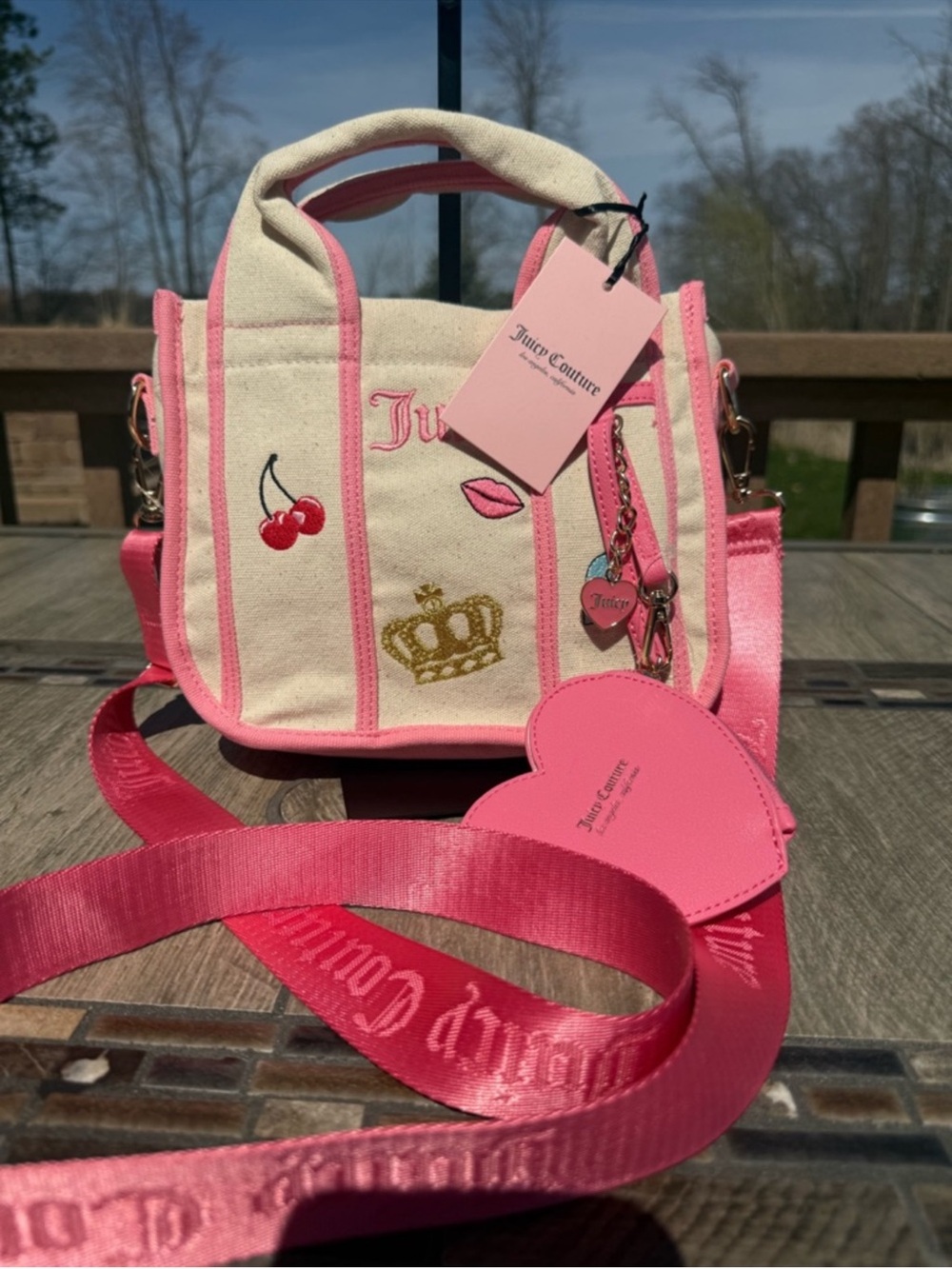 Juicy Couture NWT Embroidered Canvas Crossbody Bag w/Heart Pouch & Charms - Picture 2 of 10